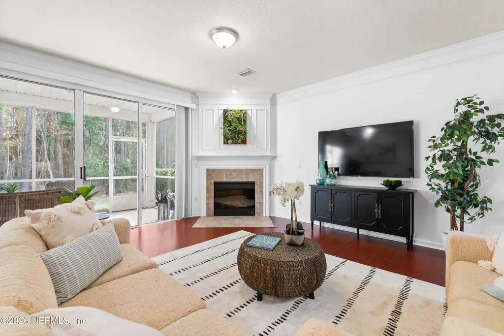 3897 Lionheart Drive Jacksonville FL 32216