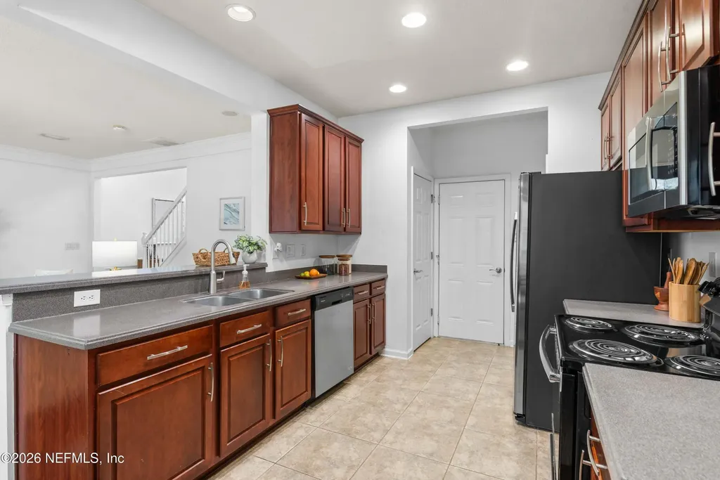 3897 Lionheart Drive Jacksonville FL 32216