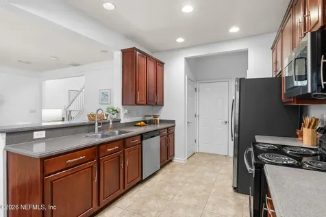 3897 Lionheart Drive Jacksonville FL 32216