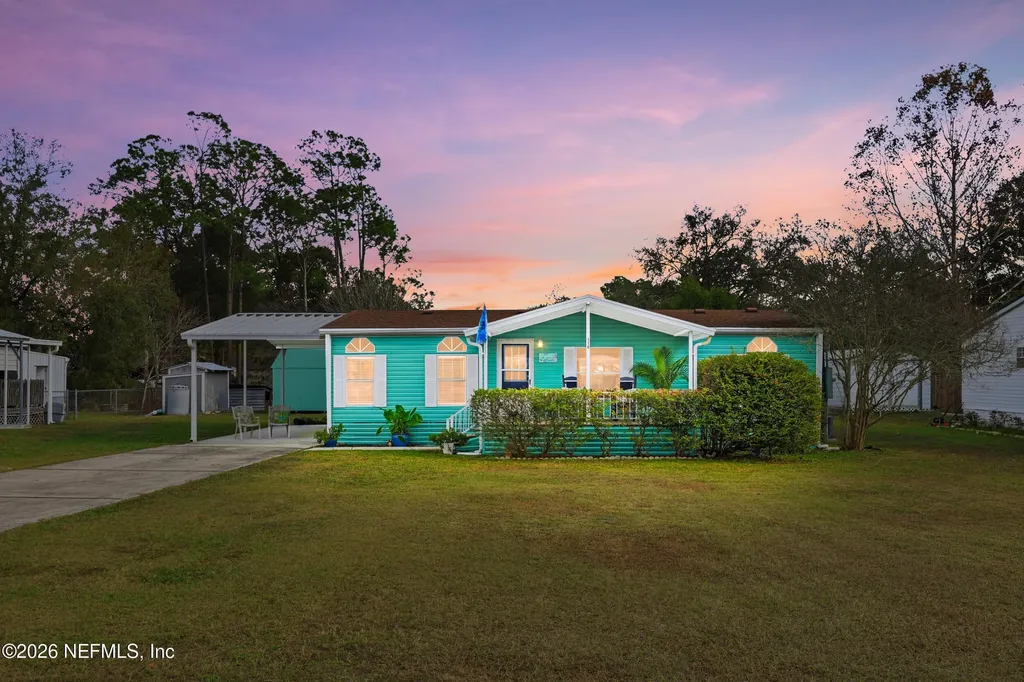116 Waterside Avenue Satsuma FL 32189