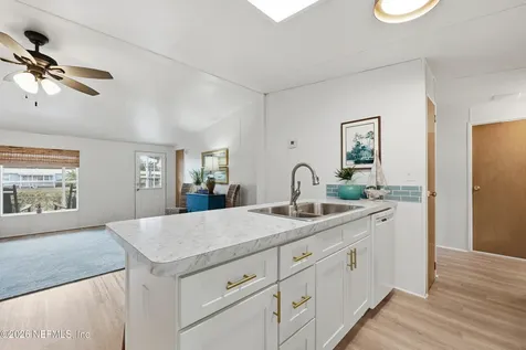 116 Waterside Avenue Satsuma FL 32189
