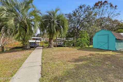 116 Waterside Avenue Satsuma FL 32189