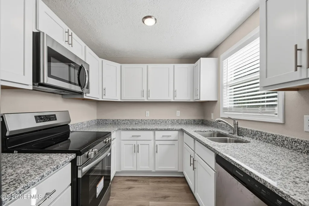 1643 Spruce Street Green Cove Springs FL 32043