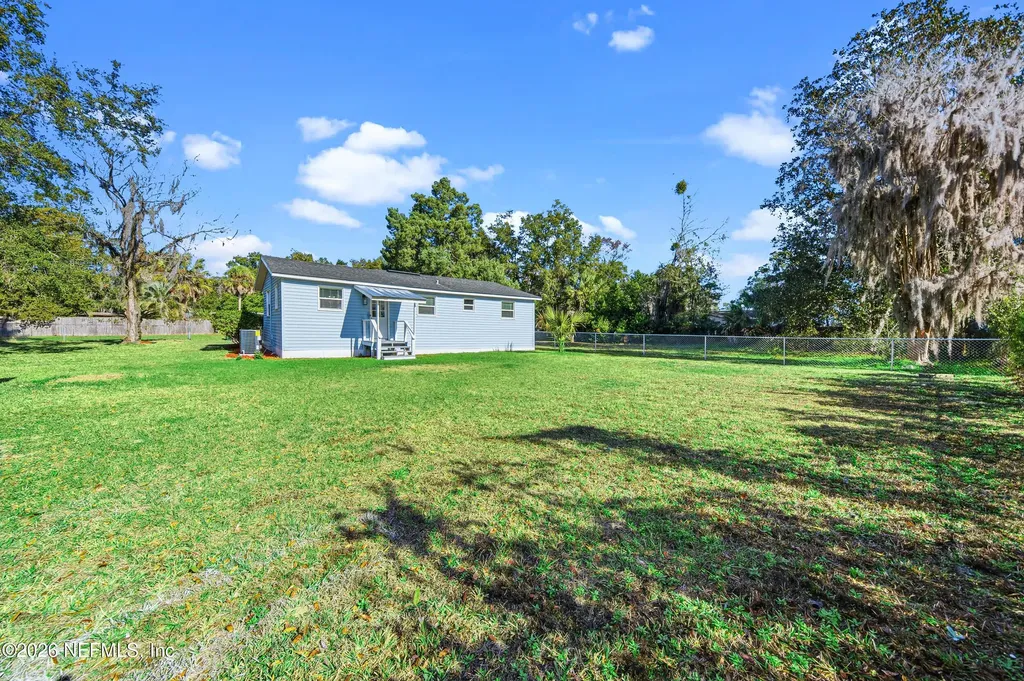 1643 Spruce Street Green Cove Springs FL 32043