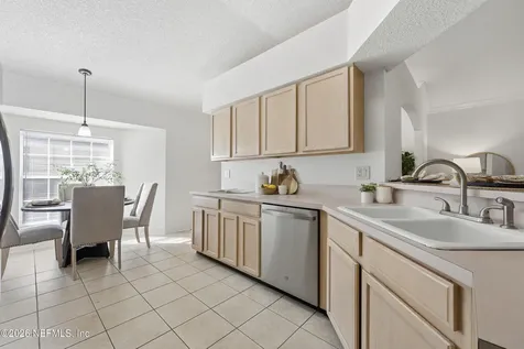 4328 Ripken Circle E Jacksonville FL 32224