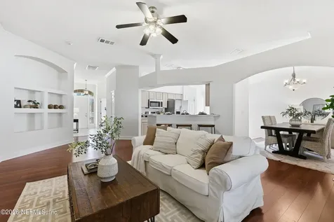 4328 Ripken Circle E Jacksonville FL 32224