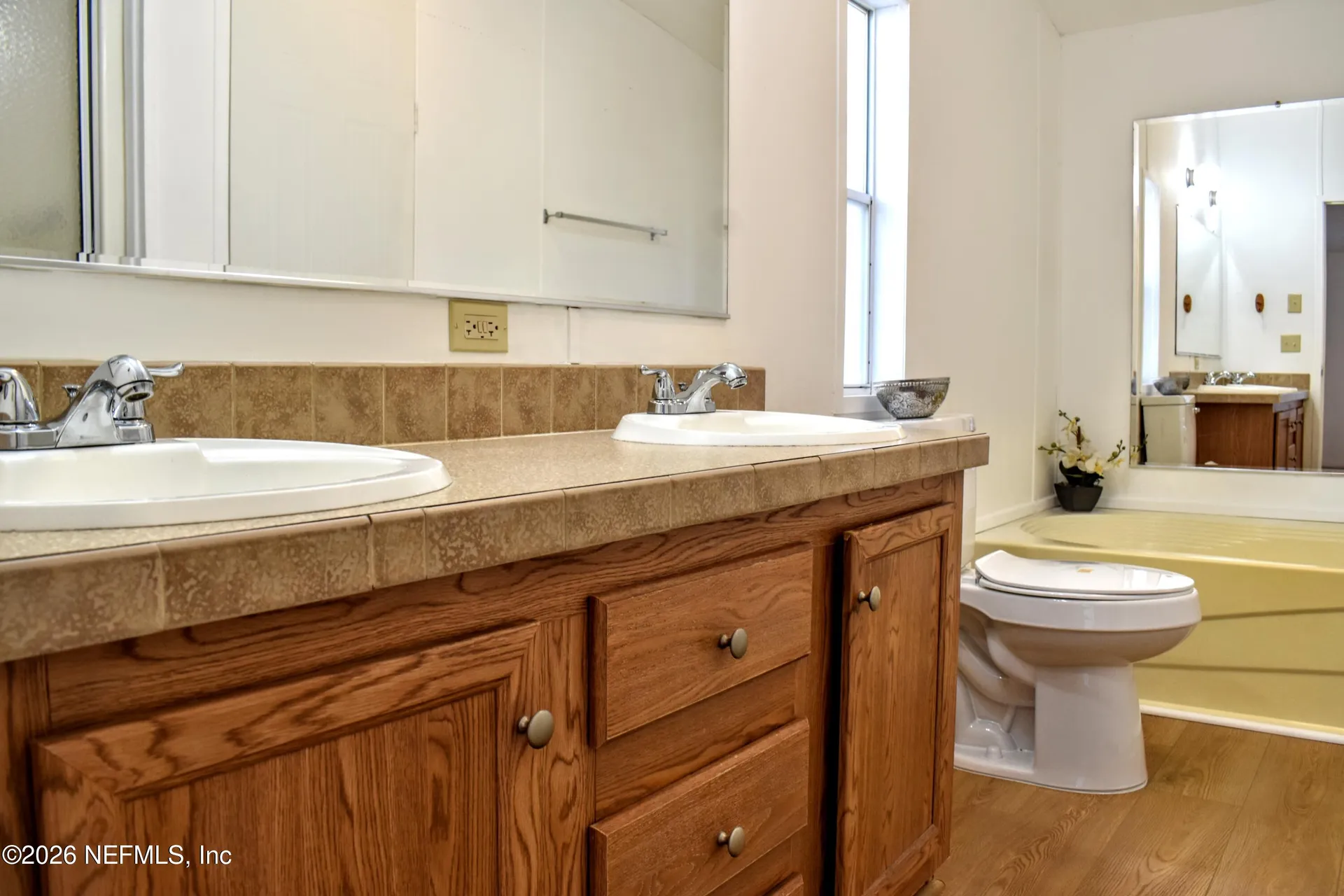 117 Lake View Avenue Georgetown FL 32139