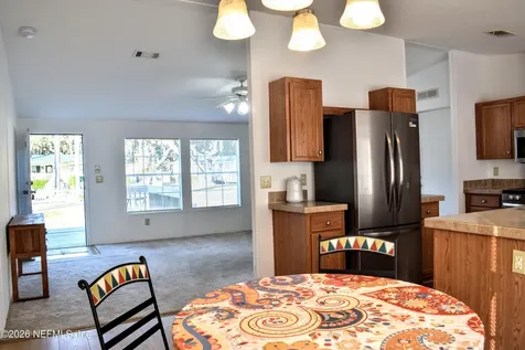 117 Lake View Avenue Georgetown FL 32139
