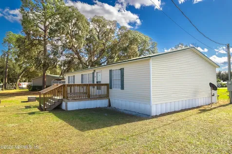 117 Lake View Avenue Georgetown FL 32139