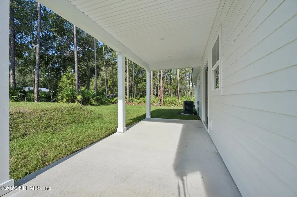 541 Palmetto Bluff Road Palatka FL 32177