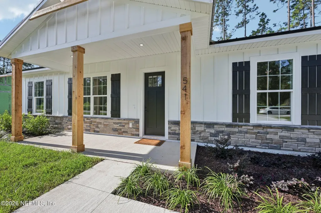 541 Palmetto Bluff Road Palatka FL 32177