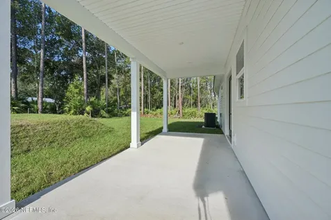 541 Palmetto Bluff Road Palatka FL 32177