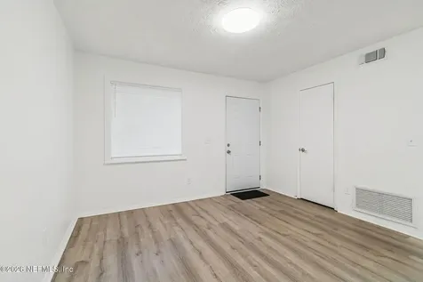 8234 Frost Street S Jacksonville FL 32221
