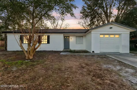 8234 Frost Street S Jacksonville FL 32221