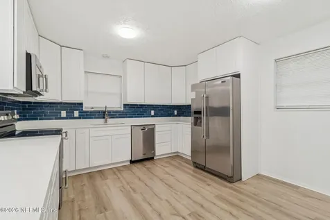 8234 Frost Street S Jacksonville FL 32221