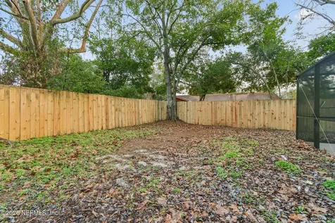 8234 Frost Street S Jacksonville FL 32221