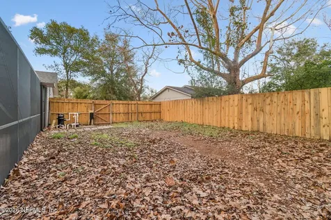 8234 Frost Street S Jacksonville FL 32221