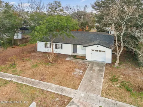 8234 Frost Street S Jacksonville FL 32221