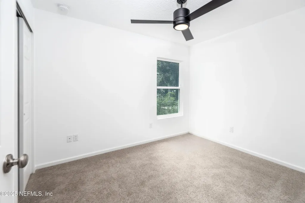 7849 Pipit Avenue Jacksonville FL 32219