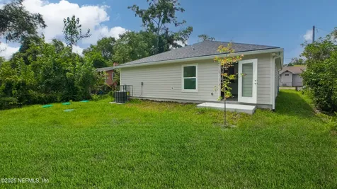 7849 Pipit Avenue Jacksonville FL 32219
