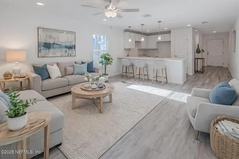 7849 Pipit Avenue Jacksonville FL 32219