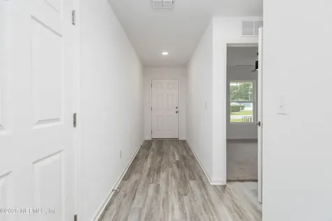 7849 Pipit Avenue Jacksonville FL 32219