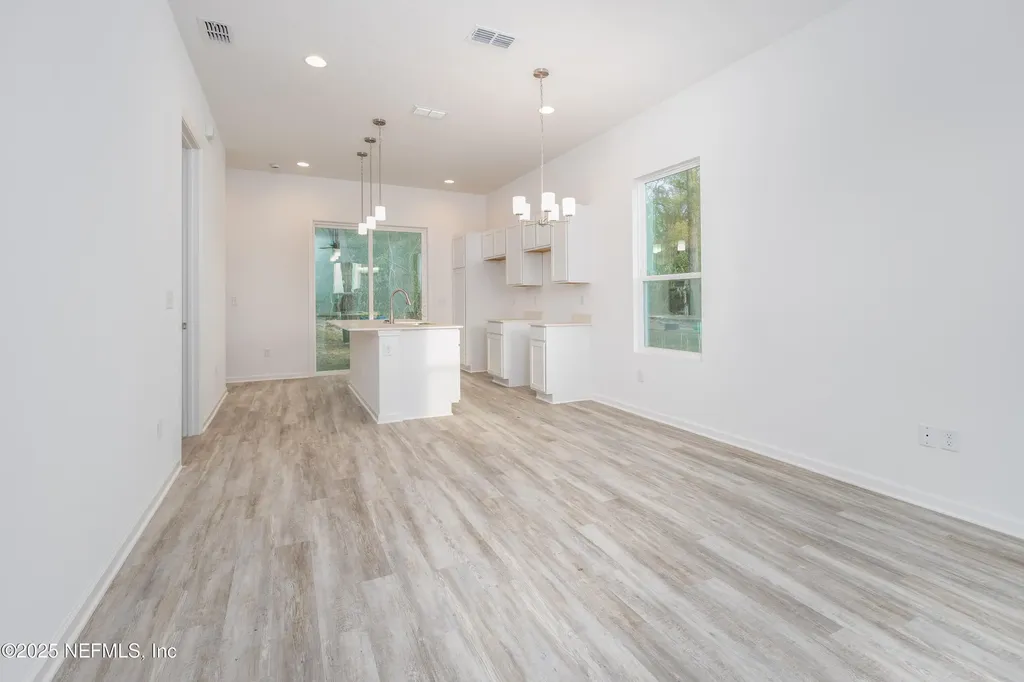 11165 Joel Street Jacksonville FL 32218