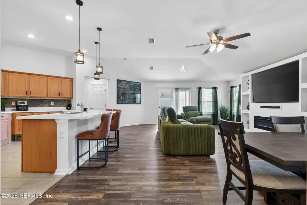 8314 Hawkes Meadow Drive Jacksonville FL 32219