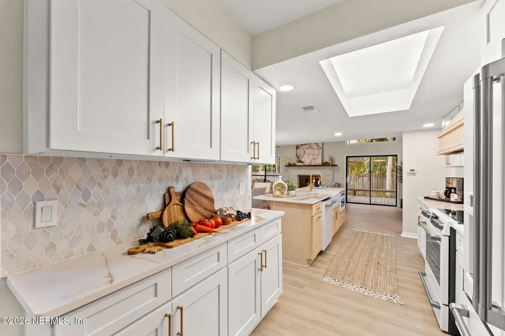 1875 Live Oak Lane Atlantic Beach FL 32233