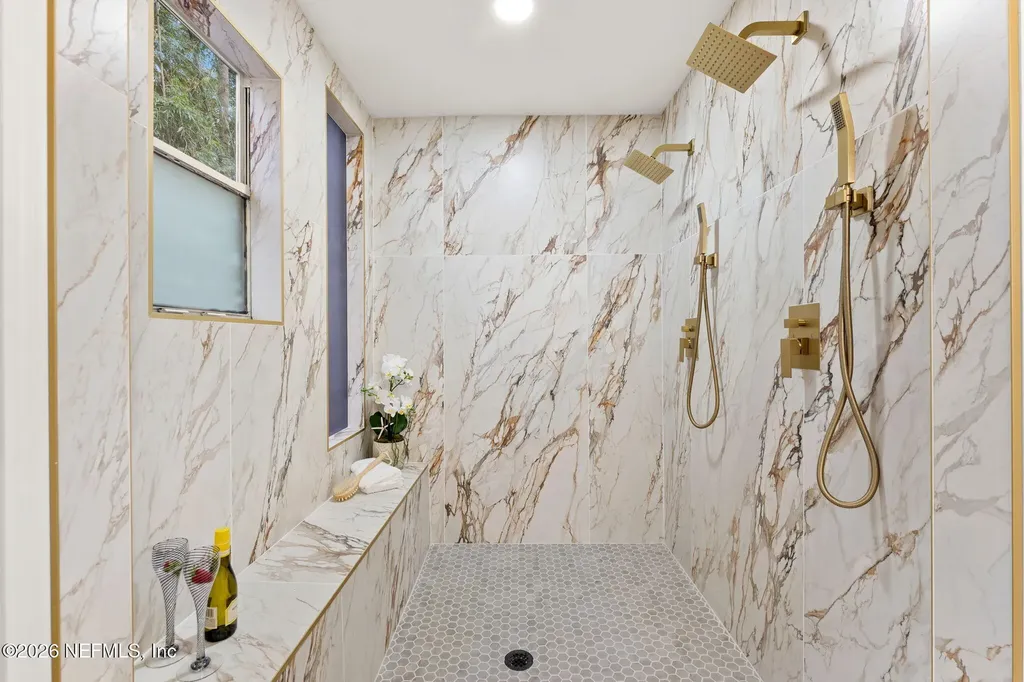 1875 Live Oak Lane Atlantic Beach FL 32233