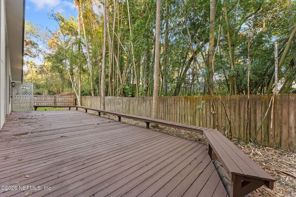 1875 Live Oak Lane Atlantic Beach FL 32233