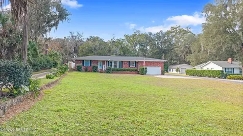 1610 Holly Oaks Lake Road E Jacksonville FL 32225