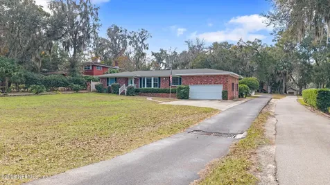 1610 Holly Oaks Lake Road E Jacksonville FL 32225