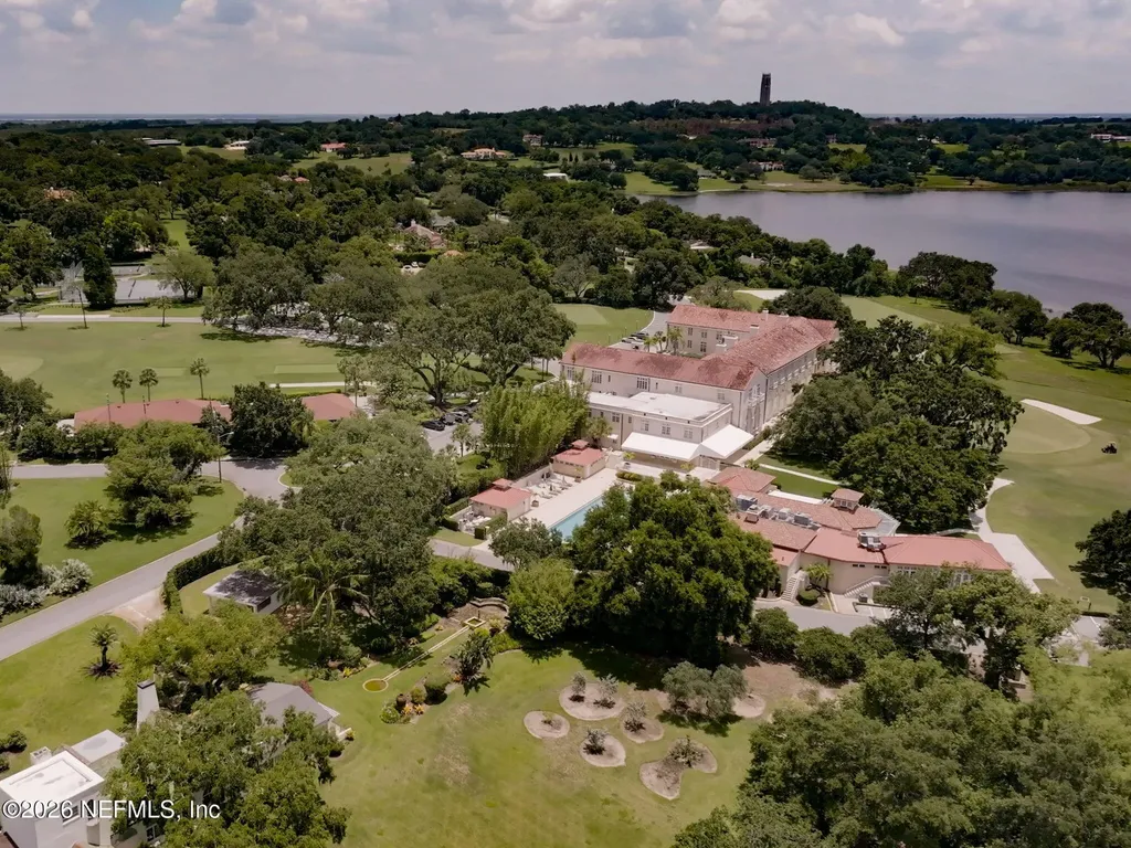 2300 N Scenic Highway Lake Wales FL 33898