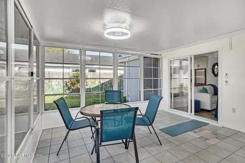 246 Winter Springs Way Jacksonville FL 32225