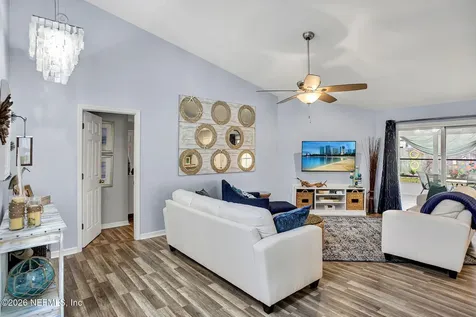 246 Winter Springs Way Jacksonville FL 32225
