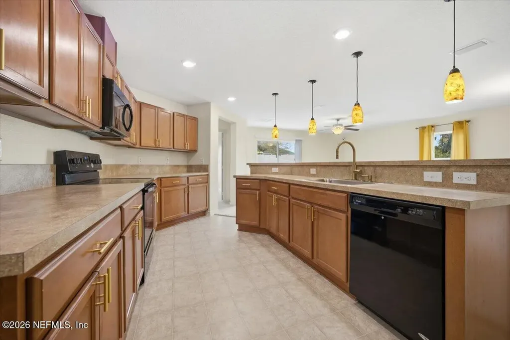 783 S Garfield Avenue Deland FL 32724