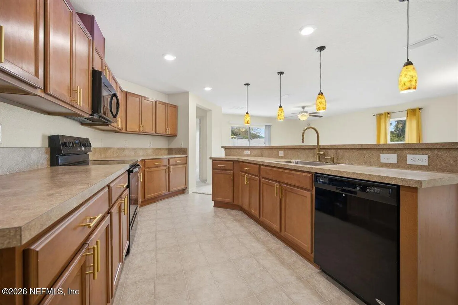 783 S Garfield Avenue Deland FL 32724