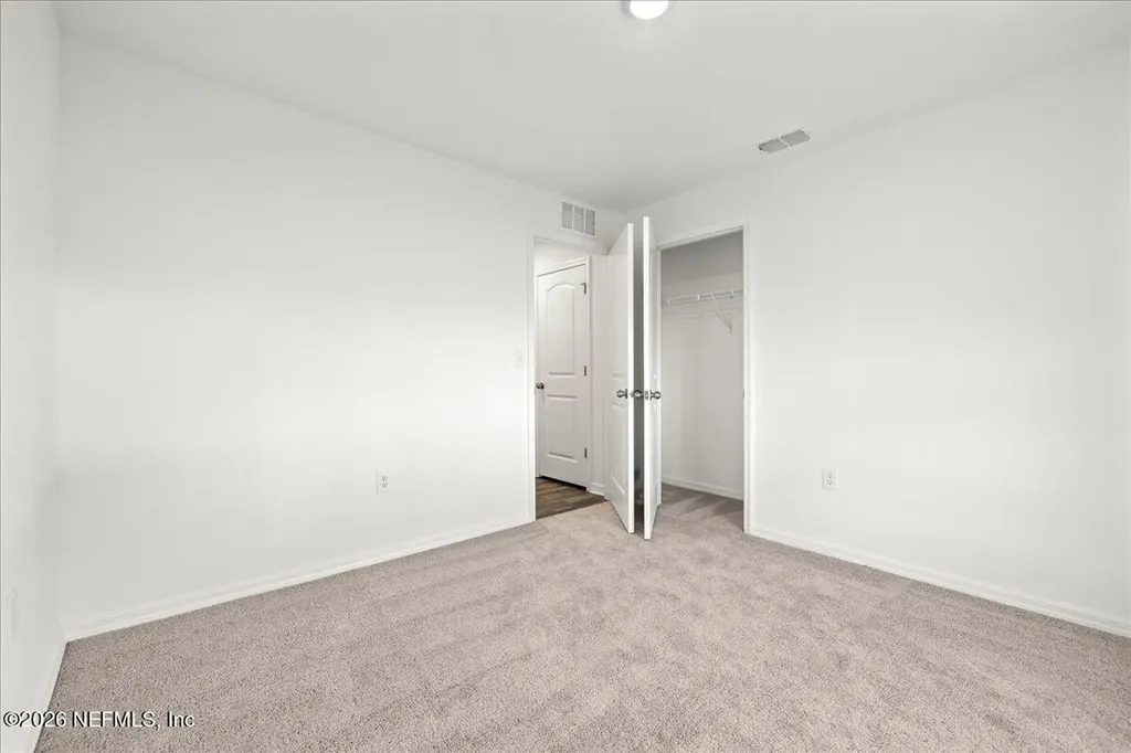 671 Live Oak Loop Crescent City FL 32112