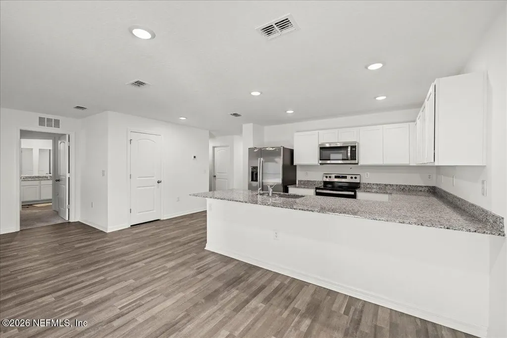 671 Live Oak Loop Crescent City FL 32112