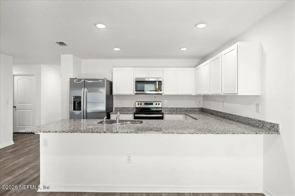 671 Live Oak Loop Crescent City FL 32112