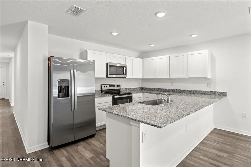 671 Live Oak Loop Crescent City FL 32112