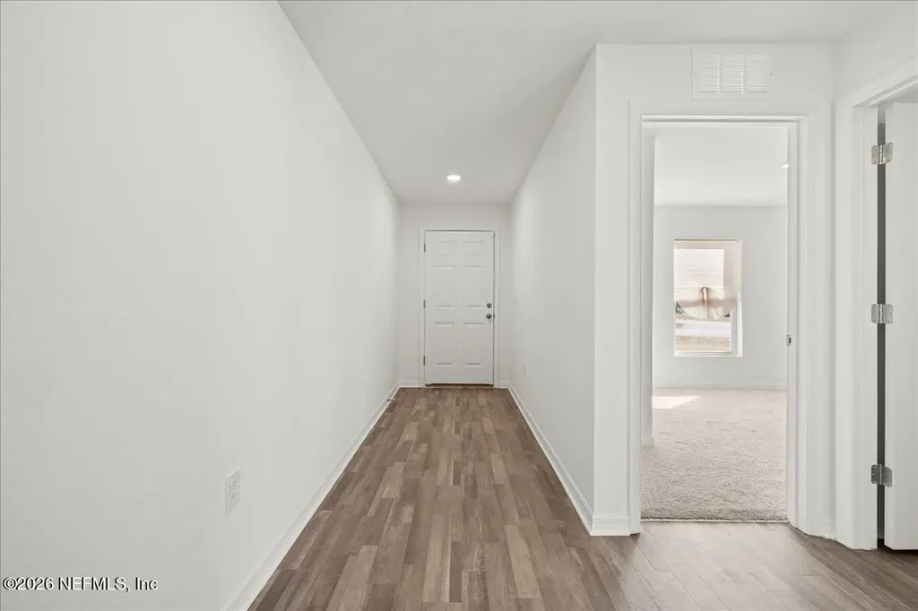 671 Live Oak Loop Crescent City FL 32112