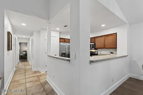 3828 Millpoint Drive Jacksonville FL 32257