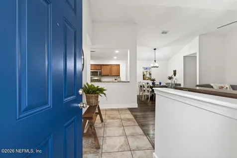 3828 Millpoint Drive Jacksonville FL 32257