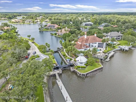 13857 Admirals Bend Drive Jacksonville FL 32225