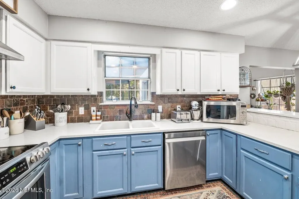 328 N Ridge Drive Fleming Island FL 32003