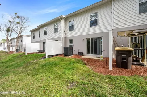 7424 Palm Hills Drive Jacksonville FL 32244
