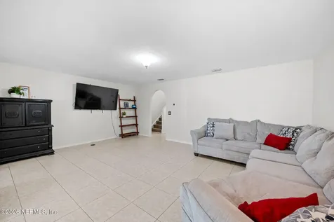 7424 Palm Hills Drive Jacksonville FL 32244