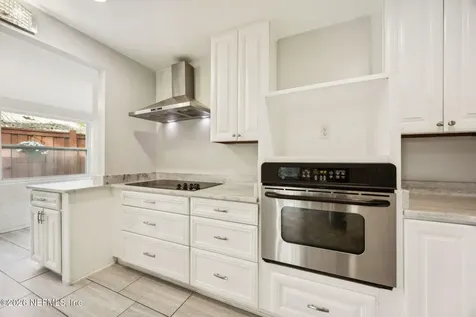 4637 Manchester Road Jacksonville FL 32210
